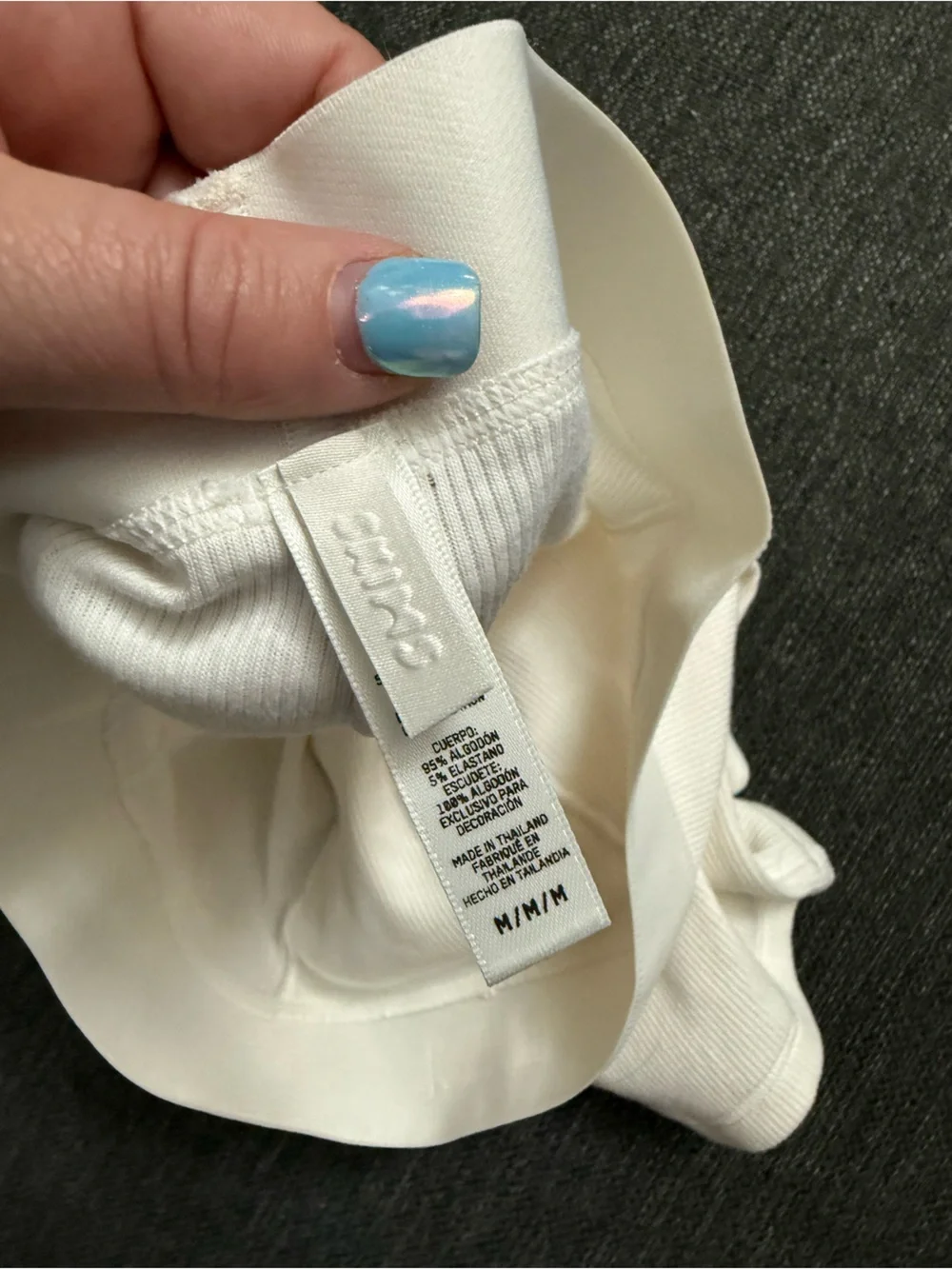 Aritzia soft white